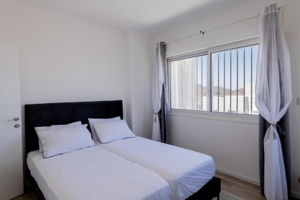 Desert And Sea-penthouse Full Sea View Eilat