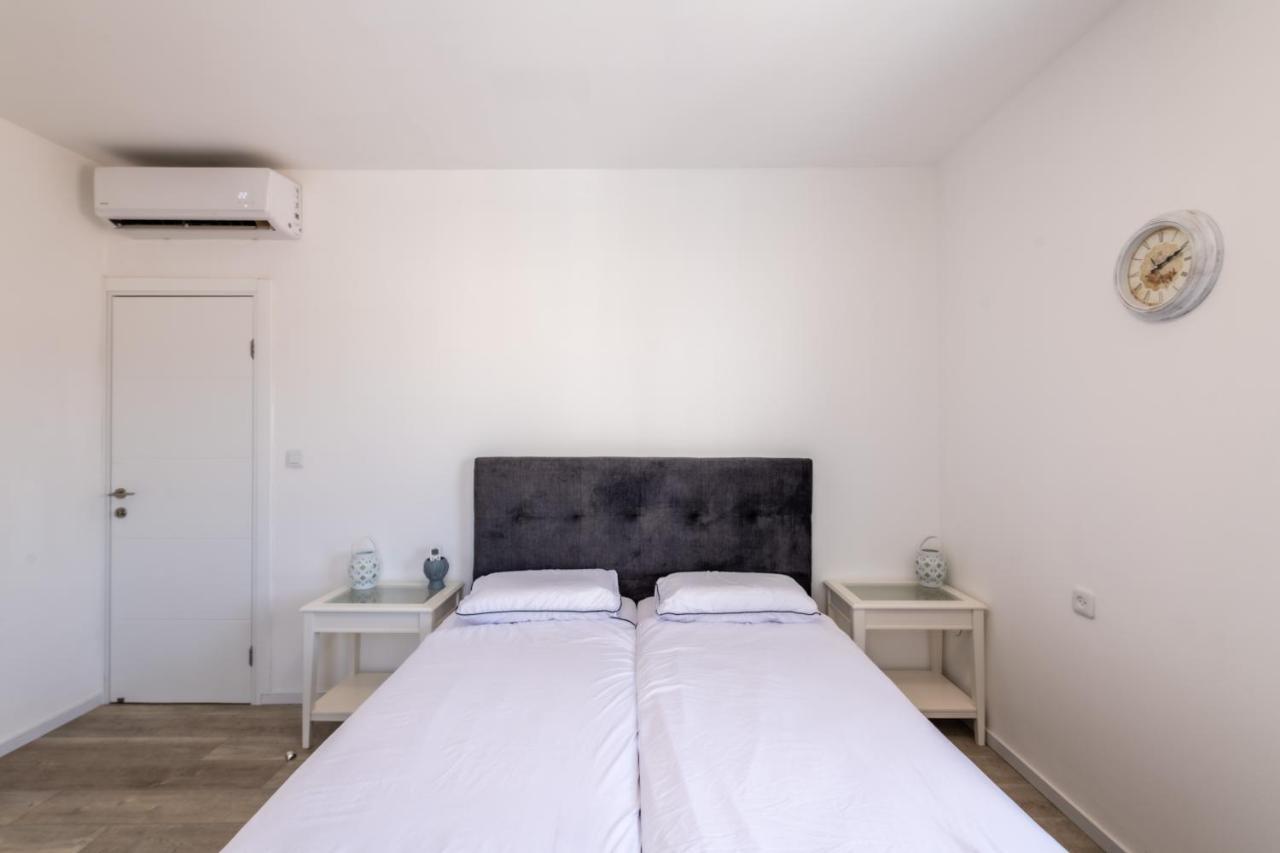 Desert And Sea-penthouse Full Sea View Eilat